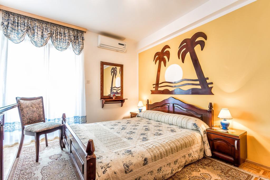 Villa Roses Apartments & Wellness Icici Exterior photo